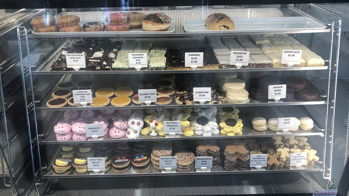 W. C. Masters & Son Bakery – bakery in Atherstone town centre